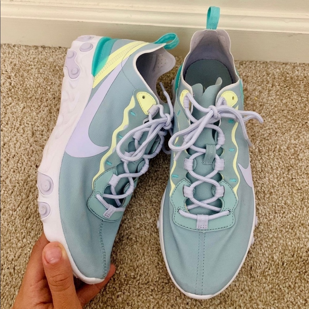 Nike React Element 55